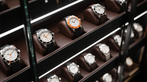 Montre mécanique pour homme de luxe de haute qualité avec logo personnalisé, mouvement Miyota, bracelet en cuir, aiguille vintage, étanche - Product Image 6