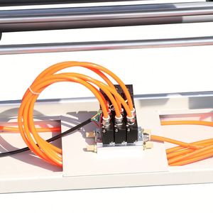 เครื่องซีลฟิล์มหดแบบกึ่งอัตโนมัติชนิดใส่ฟิล์มหดลงกล่อง สำหรับกล่องโฟม กล่องกระดาษแข็ง และฟิล์ม PE - Product Image 3