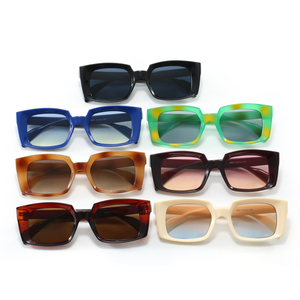 2026 New Fashion UV400 Luxury Women Sunglasses Custom Logo Black Square <b>Eyeglass</b> <b>Frames</b> PC Lenses & <b>Frames</b> Wholesale - Product Image 5