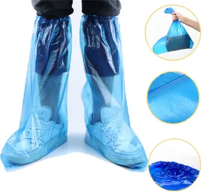 غطاء أحذية للاستخدام مرة واحدة مقاوم للماء ذو طبقة رقيقة مرنة للاستخدام في الأماكن الداخلية حذاء من البولي إيثيلين غير منسوج حذاء حذاء مطر من السيليكون