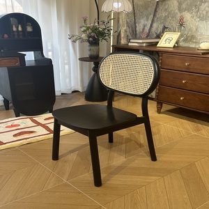 Chaise de salle à manger en bois massif de luxe avec siège en cuir ou en contreplaqué pour cafés et hôtels - Product Image 3