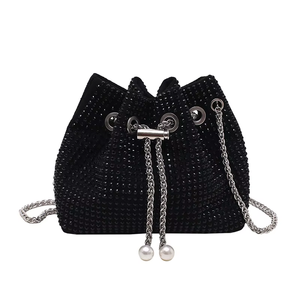Sac à main seau pour femme, nouveau modèle, à prix abordable, avec chaîne et perles, pochette de soirée, sac de mariage, fournisseur Tanjing - Product Image 1