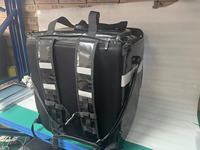 Pantalla de mochila LCD de 18,5 pulgadas, reproductor de publicidad Android, cartelera para caminar humano al aire libre para llevar, entrega para llevar