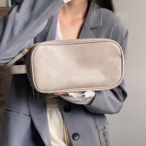 Large Capacity Makeup <b>Bag</b> with Zipper Closure Fashionable PU Storage for <b>Travel</b> <b>Toiletries</b> Water Resistant and Handled - Product Image 5