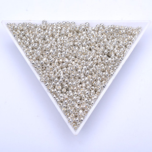 450g 2 millimetri di Colore Oro Argento Da Cucire Rhinestones di <span class=keywords><strong>Vetro</strong></span> Pietre Rotonde Branelli di Cristallo Braccialetto per le Scarpe Vestiti Monili Che Fanno - Product Image 1