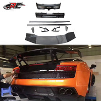 Kit carrosserie en fibre de carbone style DMC pour Lamborghini Gallardo : pare-chocs avant, jupes latérales, diffuseur arrière, spoiler.