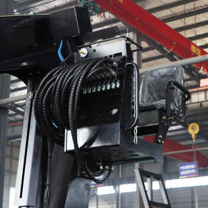 Personnalisé 1700 Kg En Bois Chine Jiangsu Bois Chargement Forestier Machine Mini Grappin Grue Forestière - Product Image 4