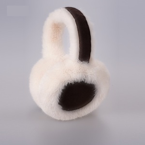 Nouveauté Automne-Hiver : Cache-oreilles pliables en peluche, chauds et tendance pour adultes, protection contre le froid, couleur unie - Product Image 4