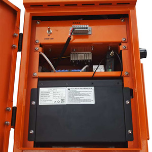 Caja CCTV portátil para montaje en poste con batería LFP y cámara - Product Image 2