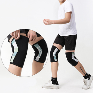 Material SCR Squat Levantamiento de pesas Rodillera 7mm Compresión Rodilla Manga para entrenamiento deportivo - Product Image 3
