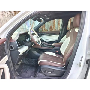 2024 2023 Geely Monjaro Xingyue L 5 Seat 2,0 T 218Hp 215 km/h 2wd SUV <span class=keywords><strong>4x4</strong></span> Coche <span class=keywords><strong>de</strong></span> gasolina Geely Monjaro Coche usado a la <span class=keywords><strong>venta</strong></span> - Product Image 5