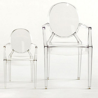 Chaise fantôme bleu clair à empiler en plastique pour fête d'enfants