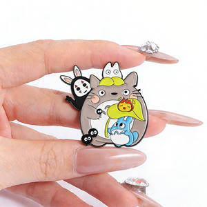 Japanischer Cartoon-Anime-Charakter Totoro Chihiros Reise ins Zauberland Maskenloser Mann Metall-Emaille-Anstecknadel für Kleidungszubehör - Product Image 4