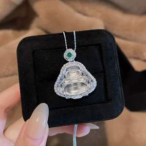 สร้อยคอรูปทรงโคนสน S925 เงินแท้ ชุบทอง ผิวขัดเงา ดีไซน์เรโทรสุดหรู ประดับด้วยไข่มุก - Product Image 1