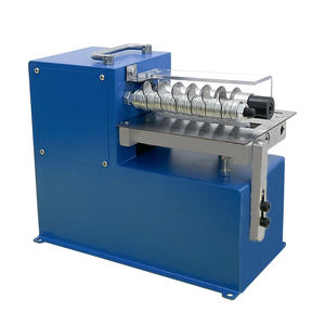 Machine automatique de découpe et de refendage de bandes de cuir pour la fabrication de ceintures et de chaussures en cuir - Product Image 2