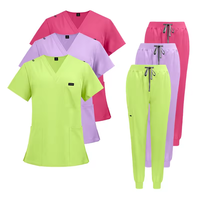 Ensembles d'Uniformes Scrubs Extensibles Personnalisés Logo Fabricant Taille Plus pour Femmes Haut de Blouse Jogging Leg Uniforme Médical de Travail Infirmière Chirurgical