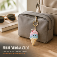Ornements 3D amusants en forme de gâteau glacé, figurines, porte-clés de voiture, porte-clés en PVC avec logo personnalisé directement du fabricant