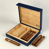 Boîte à cigares en bois avec revêtement en cuir PU, doublure en cèdre naturel, logo personnalisé, design avec séparateurs pour le stockage des cigares et l'emballage cadeau