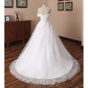 Elegant Off-Shoulder Lace Wedding Dress White Ball Gown Sweetheart Neckline Tulle <b>Applique</b> Bridal Dress - Product Image 2