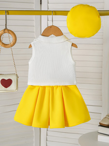 Ensemble de vêtements d'été décontractés pour petites filles, 2 pièces, <span class=keywords><strong>gilet</strong></span> à col <span class=keywords><strong>blanc</strong></span>, décoration en forme de cœur moelleux, jupe plissée, polyester/coton, enfants - Product Image 3