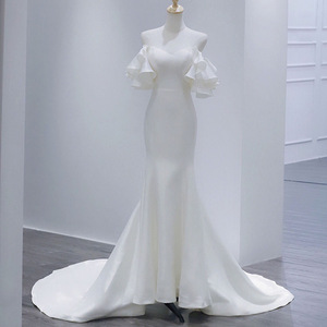 Nuovo Abito da Sera Elegante in Raso a Coda di Pesce per Sposa, Ideale per Servizi Fotografici e Cerimonie, Stile Super Fatato - Product Image 4