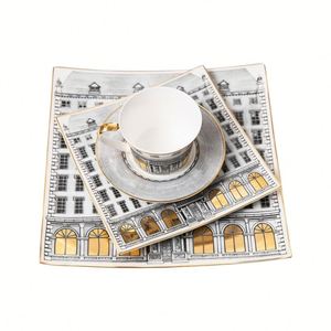Service de table en porcelaine fine personnalisable en gros, style européen, motif Royal Stoke Swan Castle, avec tasses à café et soucoupes en céramique - Product Image 1