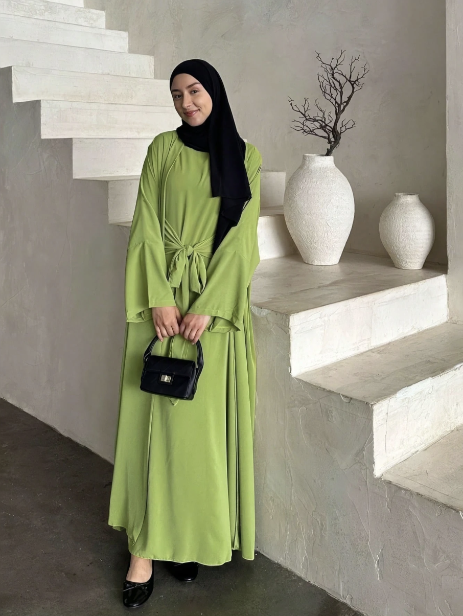 สีเขียว