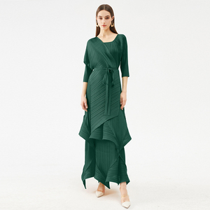 Nuovo Arrivo: Bellissimo Abito Casual <span class=keywords><strong>con</strong></span> Sciarpa e Cintura, Design Unico Miyake, Plissettatura Stereoscopica, Maniche Lunghe, Taglia Unica - Product Image 6