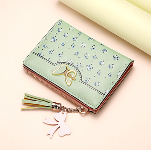Cartera Corta Personalizable para Mujer, con Estampado Floral, Múltiples Ranuras para Tarjetas, Hebilla y Monedero con Cremallera - Product Image 2