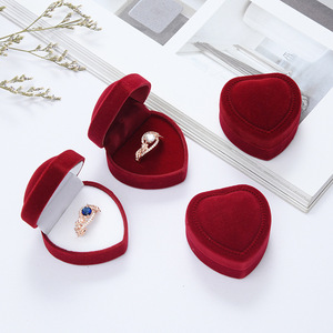 Estuche de Joyería en Forma de Corazón, Caja de Anillos Portátil para Viaje, Estuche de Terciopelo para Anillos, Caja de Joyería - Product Image 6