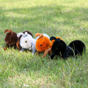 Peluche a forma di formica, cuscino confortante per bambini, in peluche corto con imbottitura in cotone PP, dai 14 anni in su. - Product Image 2