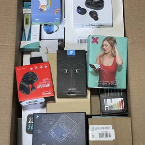 Caja Misteriosa de Halloween con Productos Electrónicos de Alta Calidad 100%, Incluyendo Reloj Inteligente con Sistema Operativo Android, Productos de Regalo Seleccionados al Azar - Product Image 2