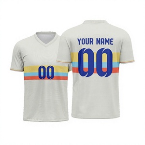 เสื้อฟุตบอลคอวีผู้ชายสีขาวลายทาง พิมพ์ลายแบบซับลิเมชั่น ระบายอากาศได้ดี ผลิตจากโพลีเอสเตอร์ แขนสั้น สำหรับผู้ใหญ่ ใส่ได้ทุกฤดู - Product Image 1