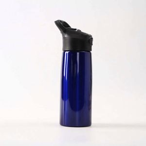 Stainless Steel Tumbler With Modern Design and 600Ml Capacity - Product Image 5