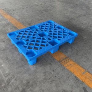 Palette en plastique HDPE légère à grille simple de 9 pieds, 4 voies, 800x600mm, pour chariot élévateur, entrepôt industriel et logistique - Product Image 2
