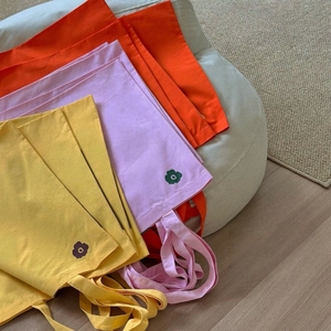 Bolso de Mano Grande con Diseño de Bloques de Color y Girasoles, Bolso Tote Ligero de Gran Capacidad con Correa de Hombro Reforzada - Product Image 4