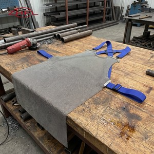 Delantal de trabajo de malla metálica de acero inoxidable resistente a cortes, sin mangas, ecológico y a la moda, para uso en mataderos - Product Image 1
