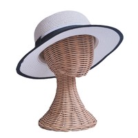 Nouveau présentoir créatif en rotin pour chapeaux avec support tête de mannequin pour lunettes et foulards, usage adulte, fabriqué en Chine
