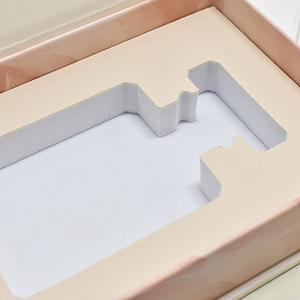 Kotak Hadiah Parfum Mewah Warna Pink Berkualitas Tinggi dengan Embossing dari Bahan Daur Ulang - Ukuran Dapat Disesuaikan untuk Minyak Esensial, Krim Wajah, dan Krim Kulit - Product Image 6