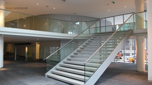 Lamel recinzione balcone esterno vetro senza cornice balaustra ringhiera morsetto striscia led alluminio a forma di u sistema di canali profie - Product Image 6