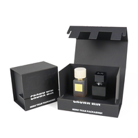 Boîte d'échantillons de parfum en carton rigide personnalisée en gros avec insert en éponge gaufrée pour le rangement de produits de beauté