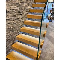 Bandes de roulement d'escalier en bois flottant personnalisées Bandes de roulement d'escalier en bois d'acacia Supports d'escalier d'intérieur en bois modernes de luxe