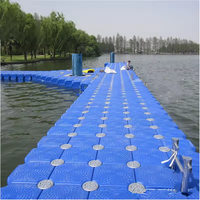 Quai flottant modulaire en PE Quai de bateau en cube Passerelle et quai de jet ski avec accessoires Fournitures marines Pont de plate-forme flottante