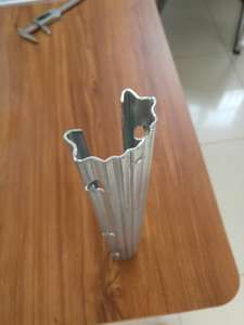 Poste de metal de viñedo Premium para enrejado de uva, poste de extremo de acero resistente para soporte de Viñedo - Product Image 5