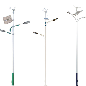 Lampadaire solaire hybride étanche IP68 30W 120W à LED pour applications routières, énergie éolienne et solaire - Product Image 1