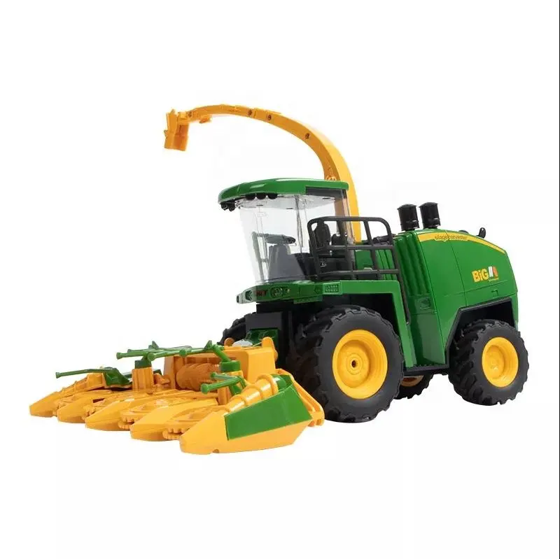 6 Channel Silage Harvester Machine Model Truck Farm Harvester Toy 1:24 scale 2.4G Newest Remote Control RC Farm Car with Spray