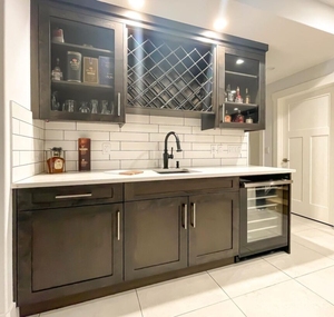 CANA Wholesale Charcoal Wet <b>Bar</b> <b>Cabinet</b> Wholesale Shaker Style Base Cupboards With Fluted Glass Display And Wine - Product Image 1
