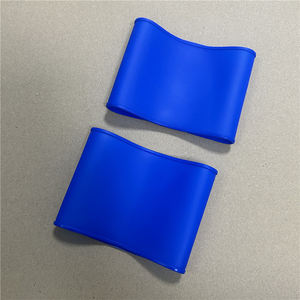 3 tamaños antideslizante silicona fútbol <span class=keywords><strong>espinilleras</strong></span> Correa fútbol <span class=keywords><strong>espinilleras</strong></span> cintas de agarre para niños, jóvenes y adultos - Product Image 4