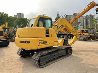 Mini-excavatrice Komatsu PC60 d'occasion de 6 tonnes avec marteau briseur à vendre