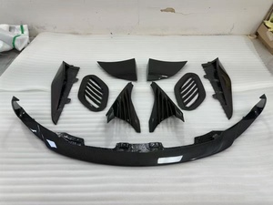Kit carrosserie en fibre de carbone Aston Martin DBS deuxième génération, style 770 amélioré, nouveau diffuseur avant, spoiler auto-adhésif - Product Image 6